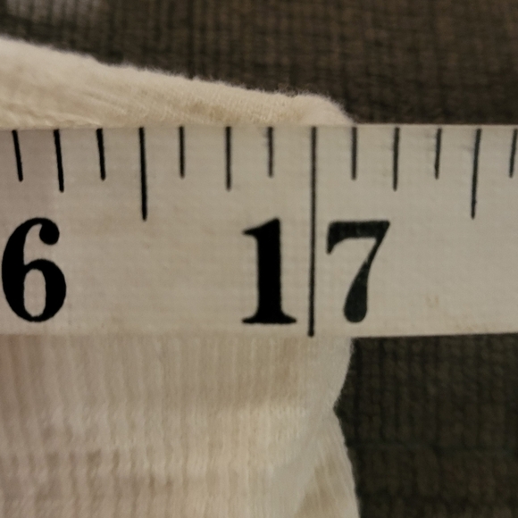 Cream One-Shoulder Top with Bow - Picture 4 of 4